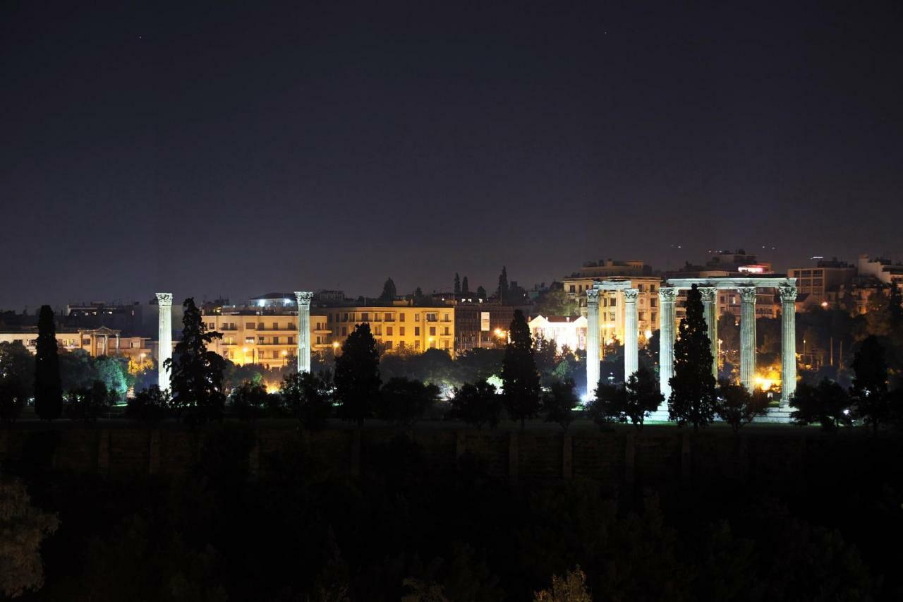 Apartment In The Center Of Афины Экстерьер фото